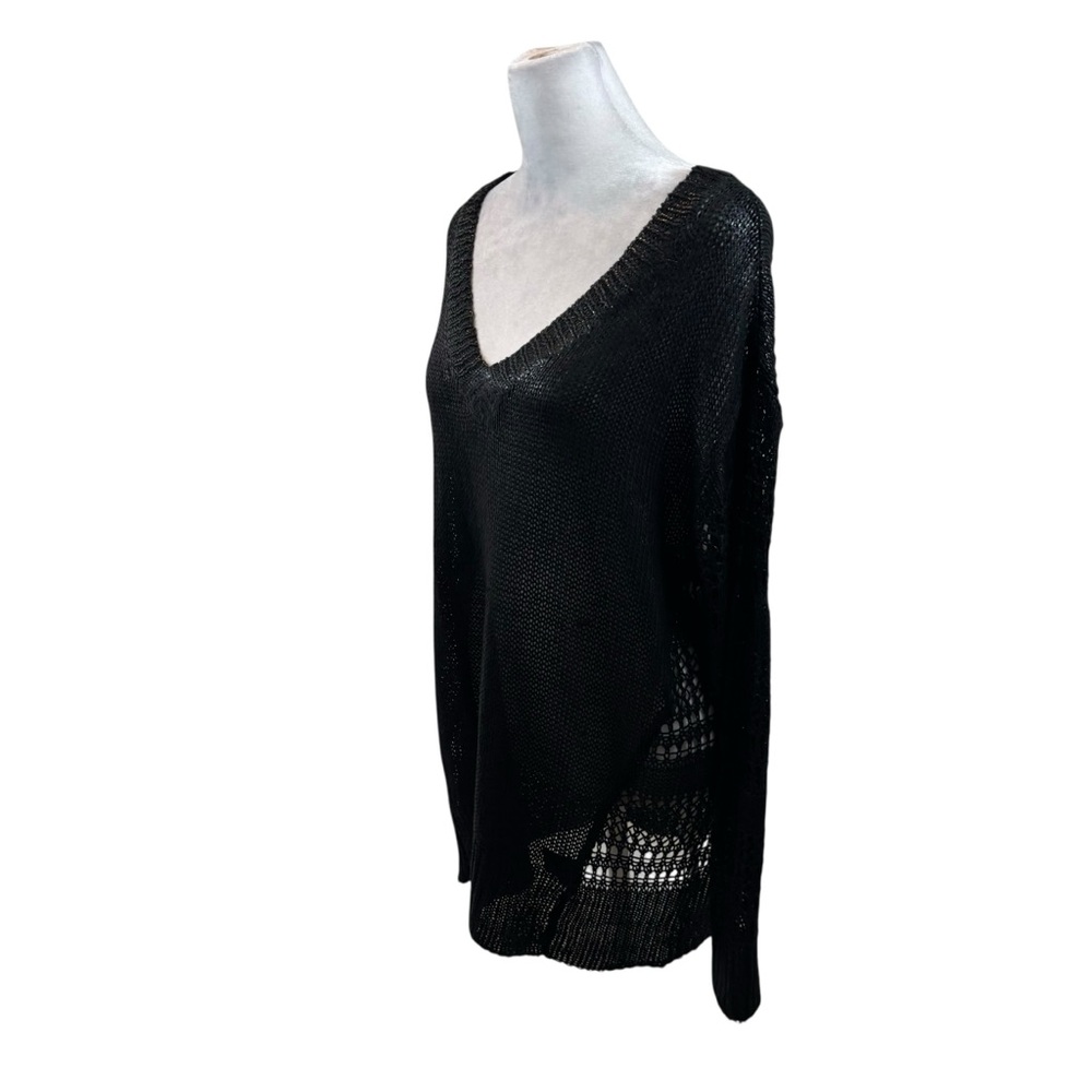 Brand new with tags Ladies Rock & Republic Open Knit V Neck Ice Queen Sweater XL